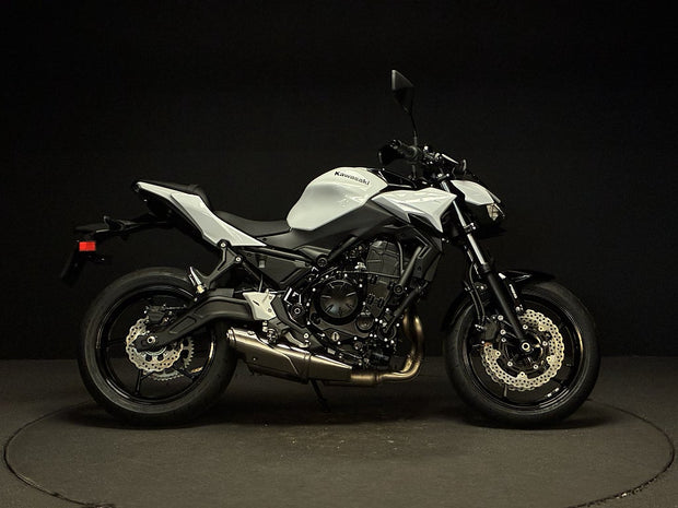 Kawasaki Z650 2026