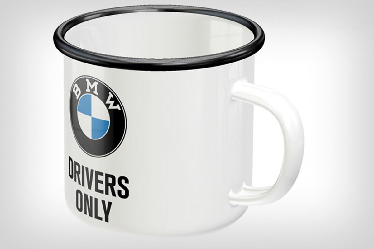Emaljmugg BMW Drivers Only från Nostalgic Art