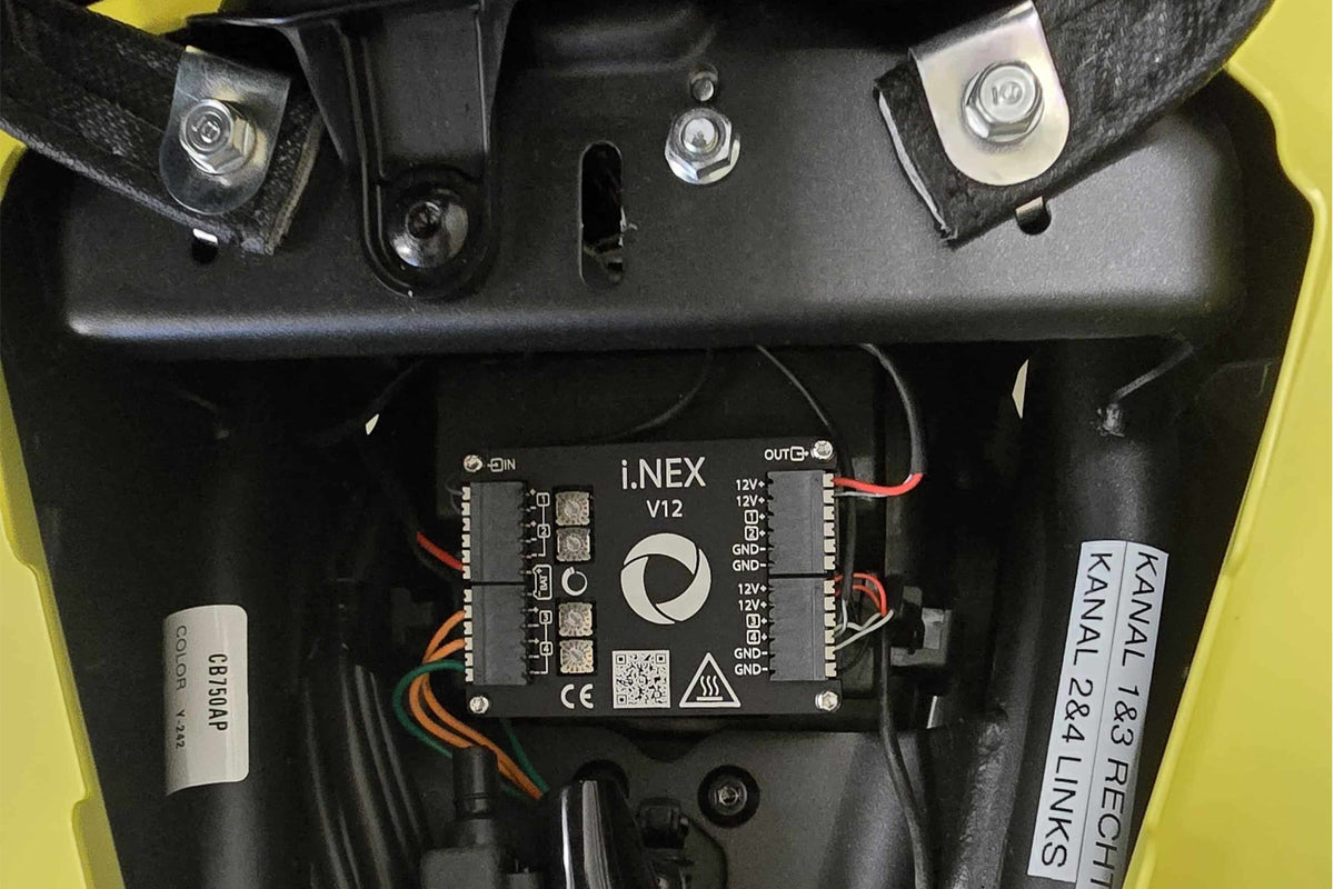 Kellermann i.NEX V12 universal styrenhet för blinkers