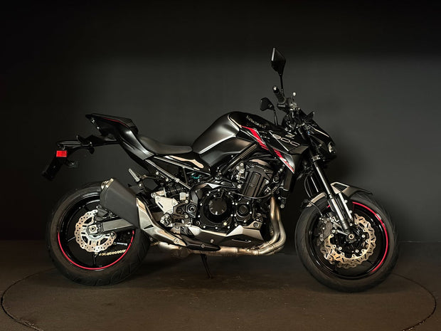 Kawasaki Z900 2023