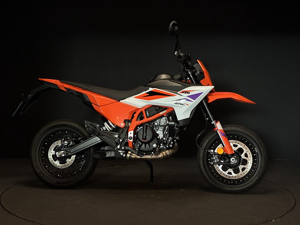 KTM 390 SMC R 2025
