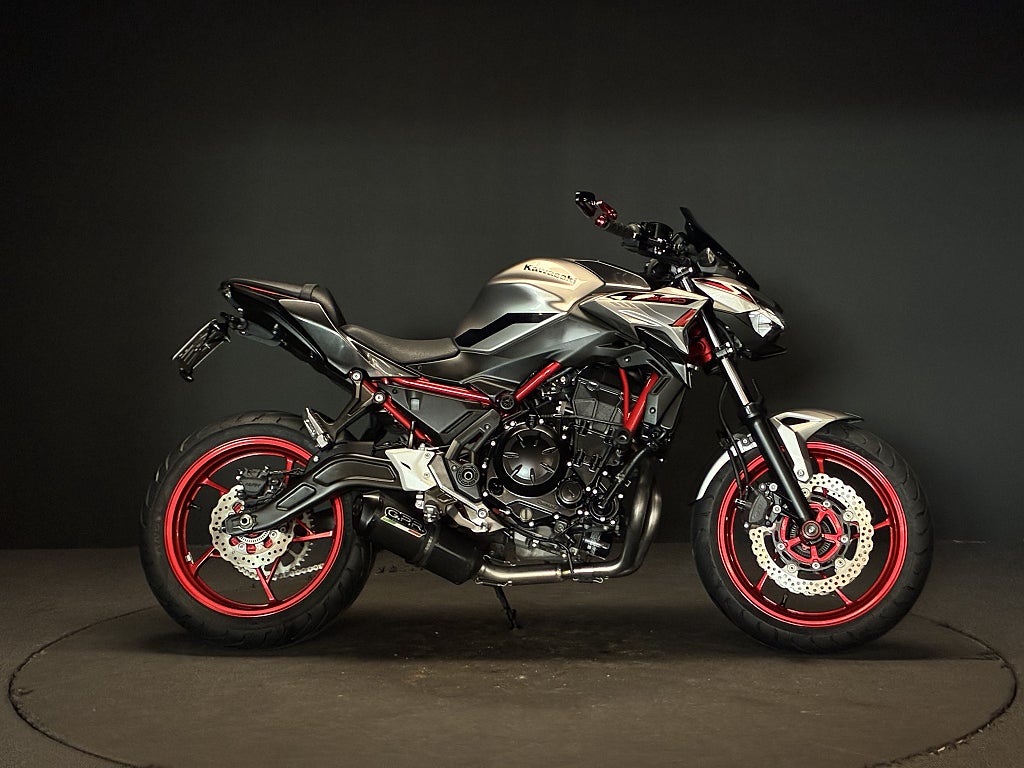 Kawasaki Z650 2023