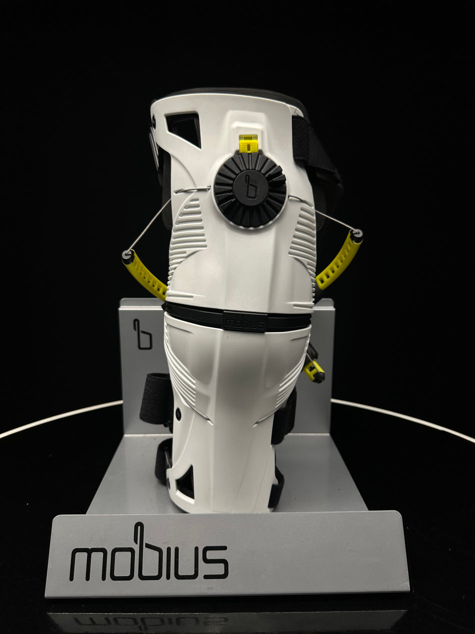 Mobius X8 knäskydd vit/gul XL