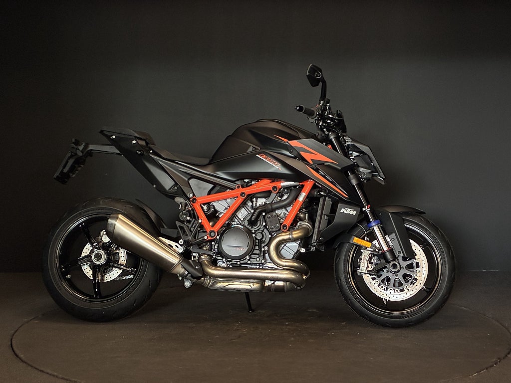 KTM 1390 Super Duke R EVO 2026