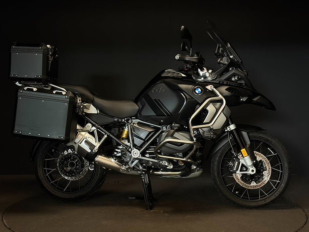 BMW R 1250 GSA Triple Black 2024