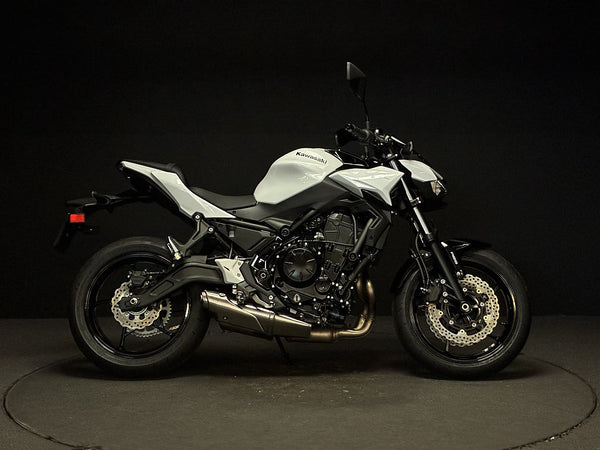 Kawasaki Z650 2026
