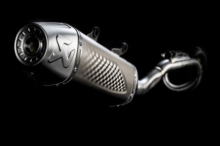Akrapovic ''Racing Line''