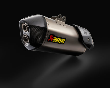 AKRAPOVIC SLIP-ON SILENCER