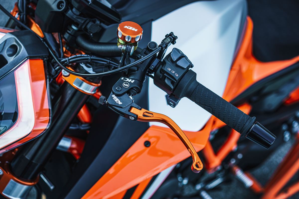 Clutch lever