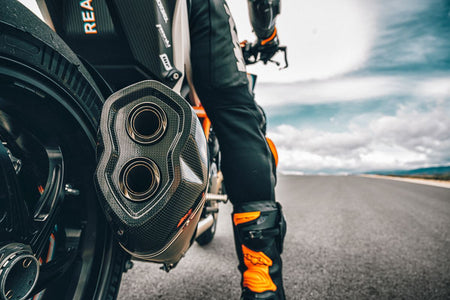 Akrapovi# silencer