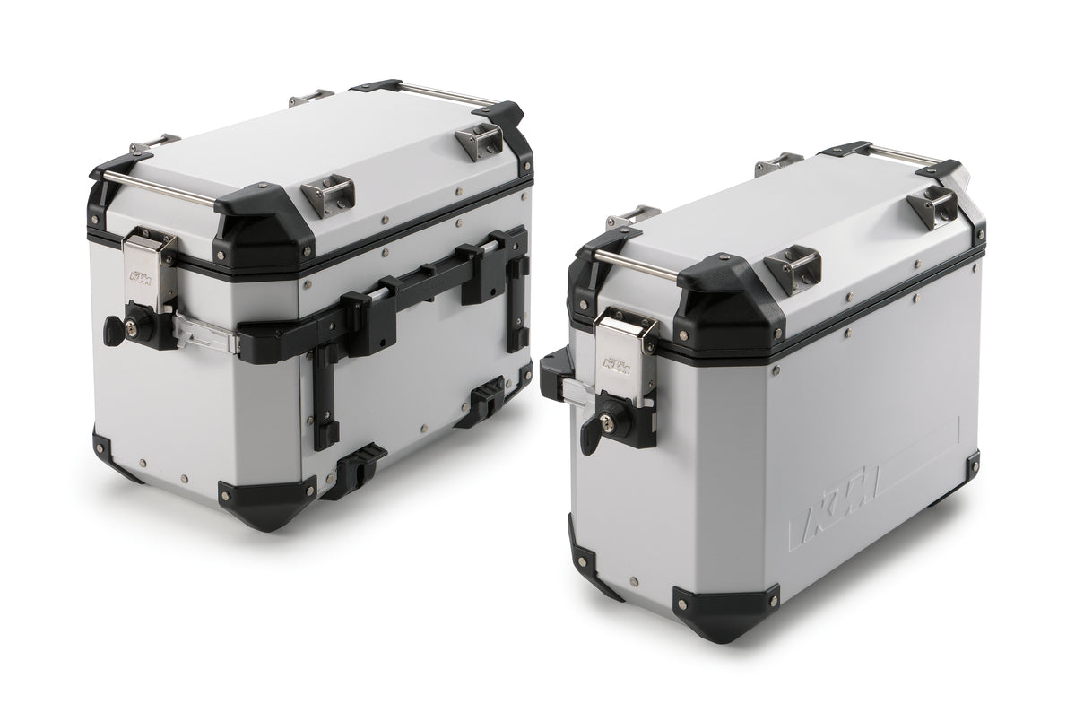 CASE SET ''TREKKER''